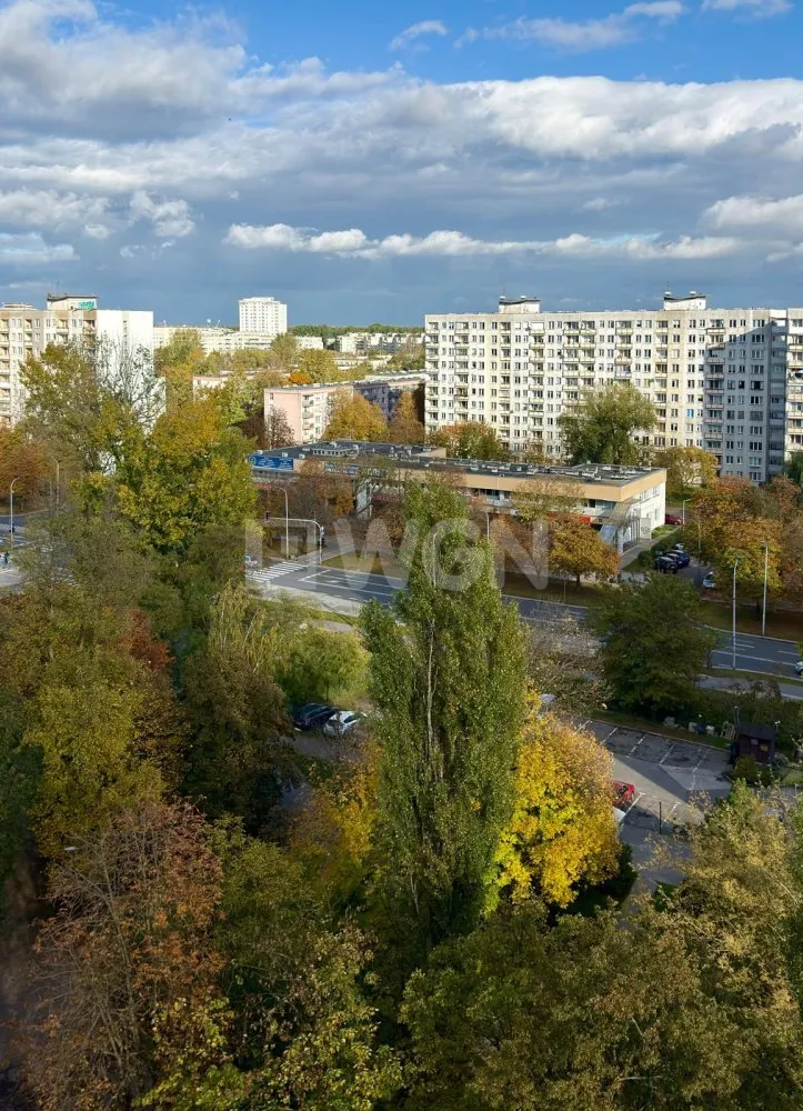 Mieszkanie na  sprzedaż Warszawa - 3 pokoje, narożne, z balkonem, widok TOP.