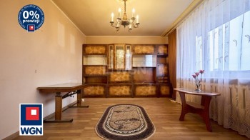 Mieszkanie na  sprzedaż Warszawa - Mieszkanie do remontu, tylko gotówka